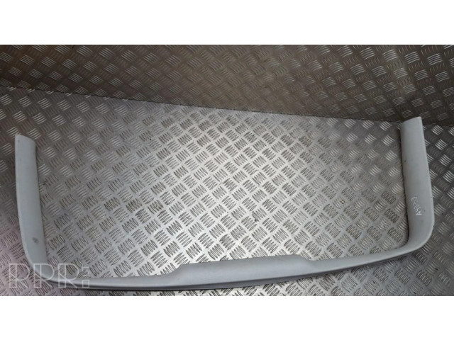 Другая деталь салона