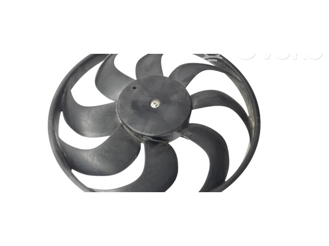 Вентилятор радиатора 5000991, SQ523110 Dacia Sandero