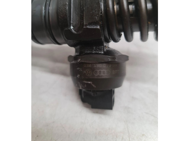 Vstřikovač 038130073BN, 038130073BL   Volkswagen Caddy    BLS 