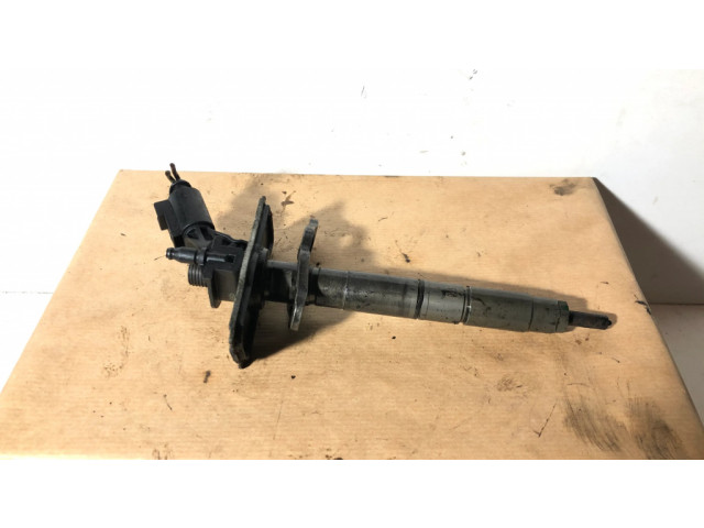 Vstřikovač 059130277Q, 041229   Audi A4 S4 B7 8E 8H  pro naftový motor 3.0  