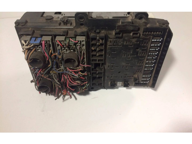 Pojistková skříňka P04686492AD Dodge Grand Caravan 2000