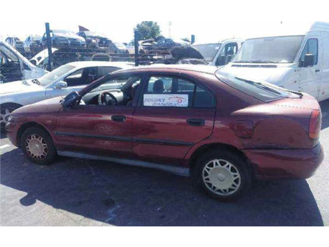 Комплект радиатора Mitsubishi Carisma 1996 - 1999 года