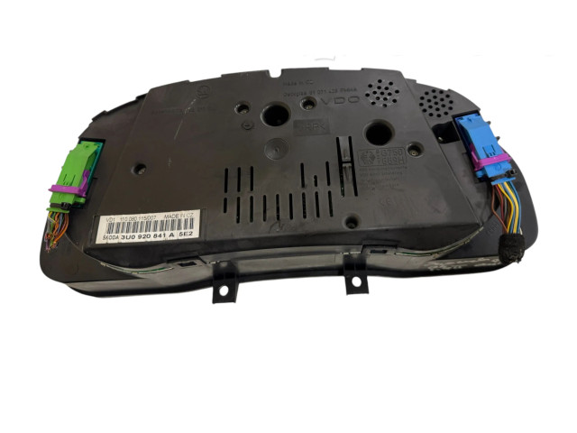 Панель приборов 3U0920841A Skoda Superb B5 (3U)