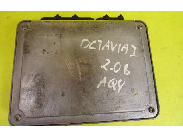 Блок управления двигателя 06A906018FH, 0261206266 Skoda Octavia Mk1 (1U)