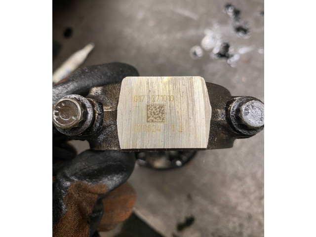  Поршень с шатуном  CFG, CFG  Skoda Superb B6 (3T)  