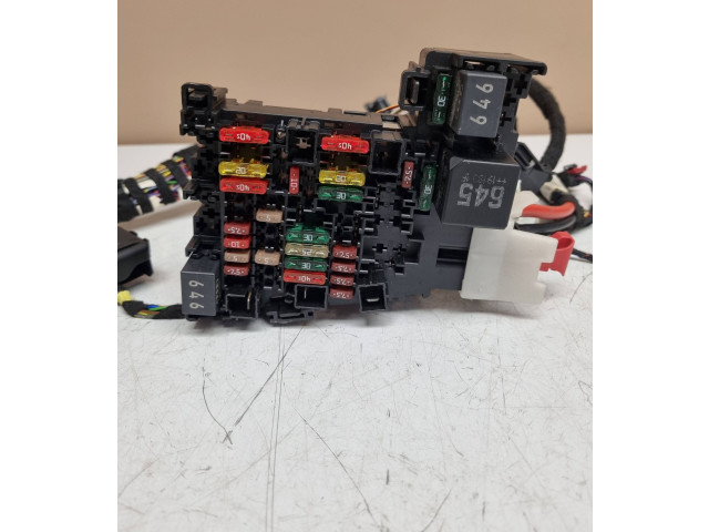Блок предохранителей 5Q0937615C, 08052019 Skoda Octavia Mk3 (5E)