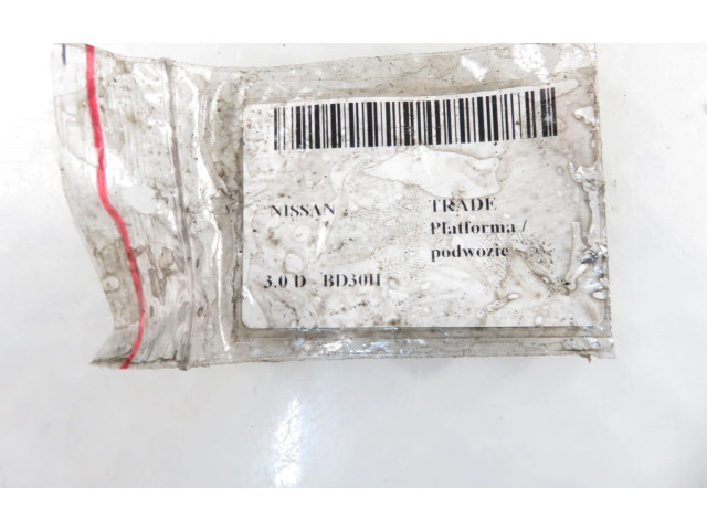 Поршень с шатуном    Nissan Trade