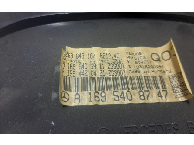 Панель приборов A1695408747   Mercedes-Benz A W169       