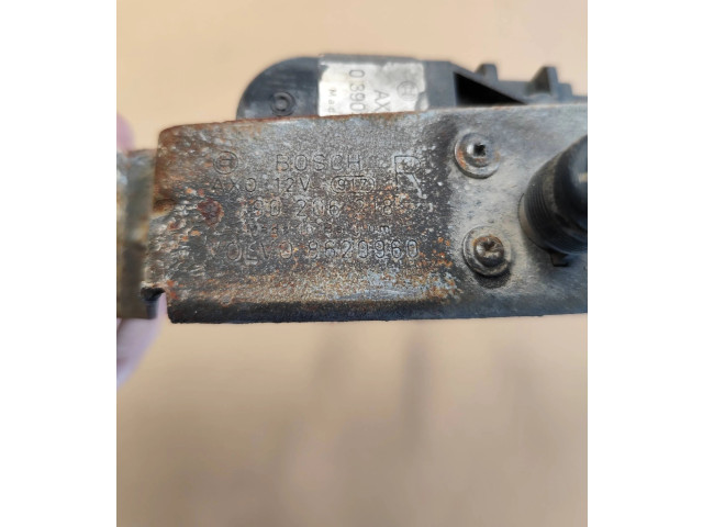 Моторчик стеклоочистителя 8620960, 90206218    Volvo V70