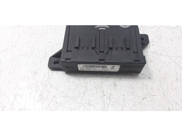 Другие блоки управления / модули 9812711280   Citroen C4 Cactus