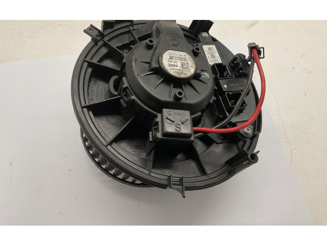 Вентилятор печки 3135102369, 60011971 Volkswagen Golf VII