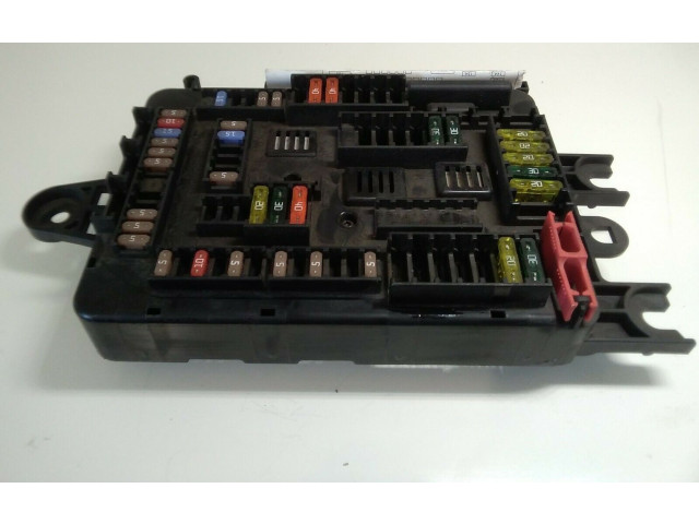 Блок предохранителей 933788101, 10688710 BMW 1 F20 F21
