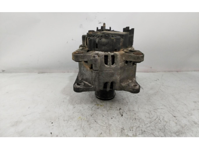 Генератор 231001318R Renault Clio III