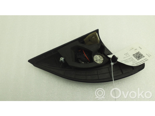 Громкоговоритель (громкоговорители) высокой частоты в передних дверях