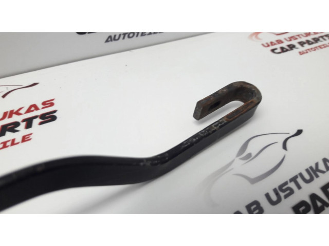 Ножка стеклоочистителей лобового стекла