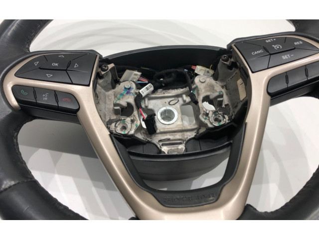 Руль Jeep Cherokee  2013 - 2020 года       