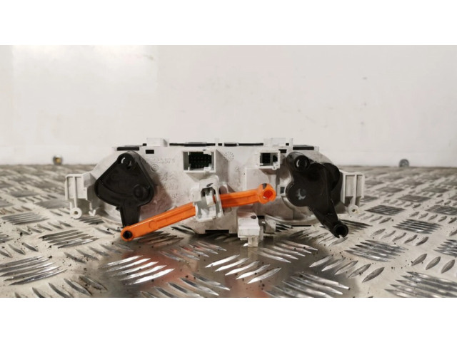 Блок управления климат-контролем 96722483 Peugeot 2008 I