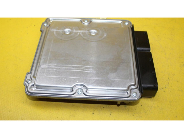 Řídící jednotka Volkswagen Multivan T5 2009