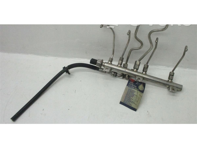 Топливная рампа BMW 5 E60 E61