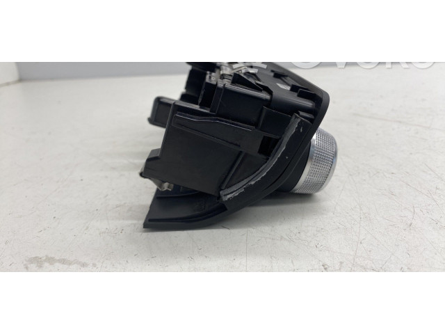 Блок управления климат-контролем 8X0820043B6PS Audi A1