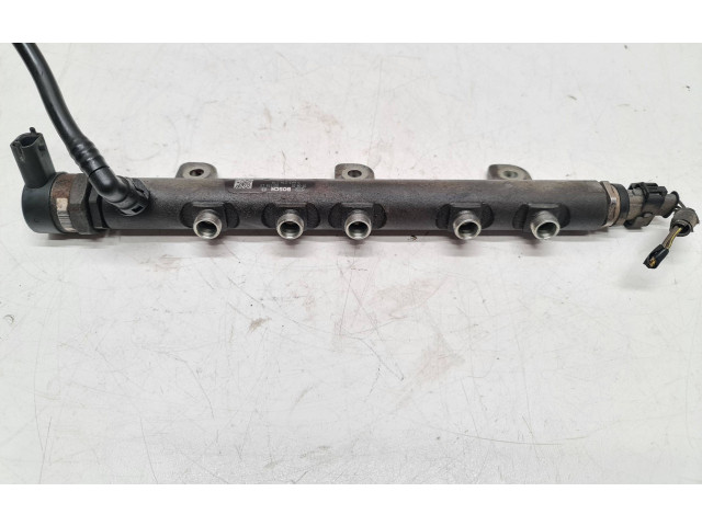 Vstřikovací lišta 0445214119 Chrysler Grand Voyager V