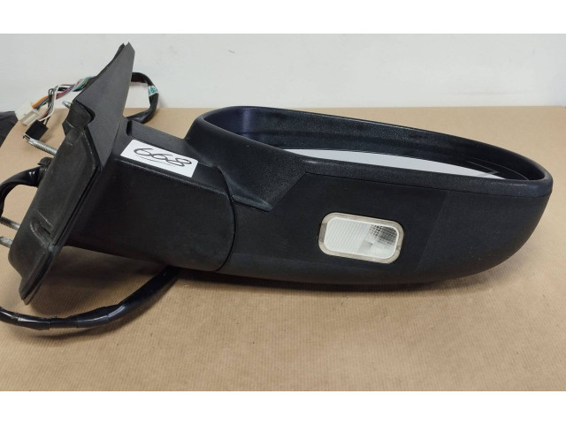 Зеркало электрическое Chevrolet Tahoe - года