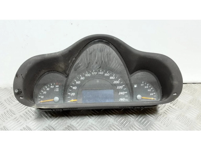 Přístrojová deska Mercedes-Benz C W203 2001 88311323, 87001439