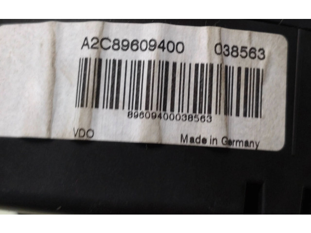 Панель приборов 2K0920876F Volkswagen Caddy