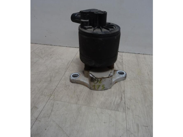 Клапан EGR Peugeot 406 1999 - 2006 года