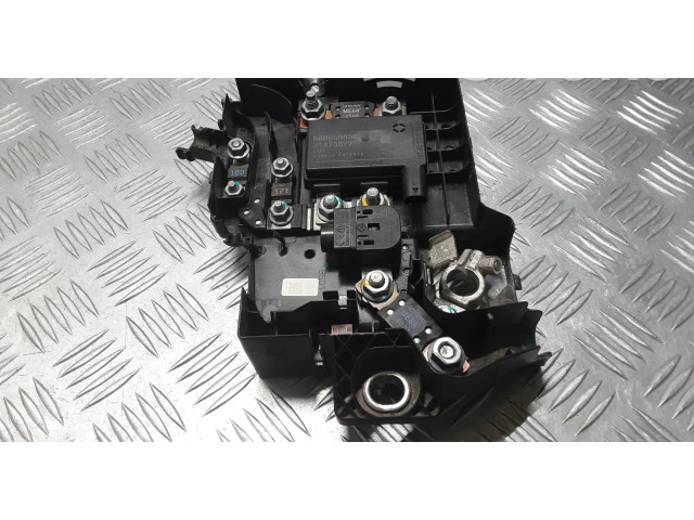 Блок предохранителей 32200334, 31473877 Volvo XC40