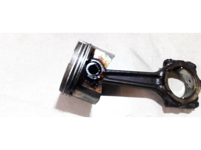 Píst Fiat Punto (176) pro benzínový motor 1.2