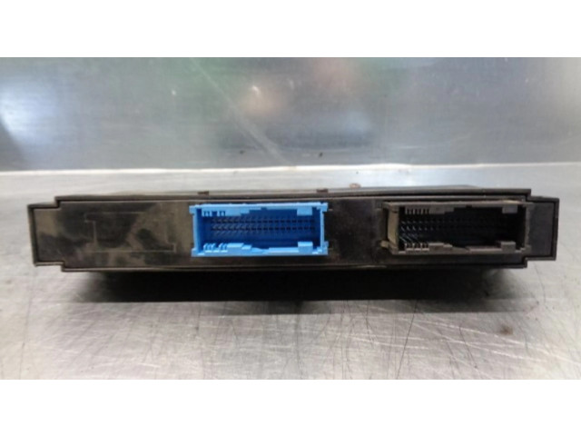 Блок управления 6925567, 1452560   BMW 1 E81 E87