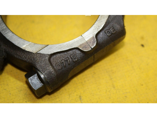 Píst 077B Audi A6 S6 C4 4A