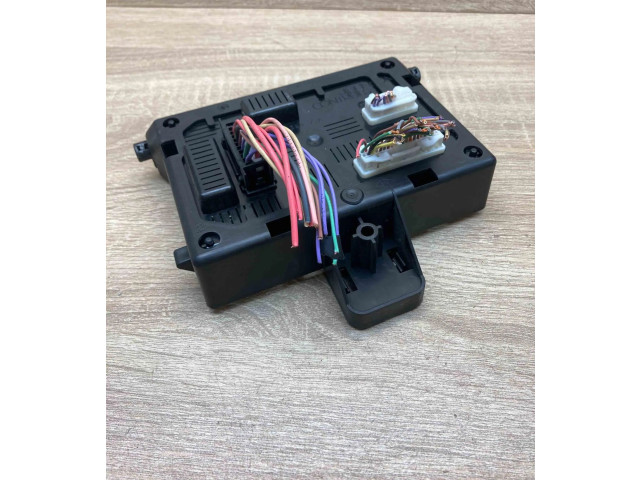 Блок комфорта 8200652284, 281181245A   Renault Clio III   