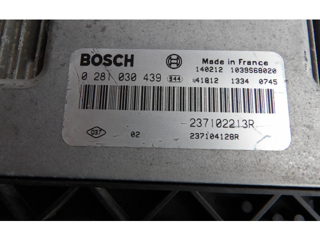 Блок управления двигателя 237102213R, 0281030439 Dacia Lodgy