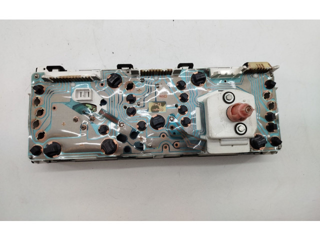Přístrojová deska Renault 9 1985