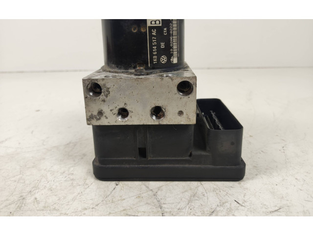 Блок АБС 1K0614517AC, 10020602224   Volkswagen  Caddy  2011 - 2016 года