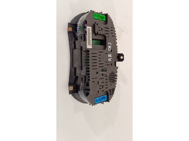 Панель приборов 8Z0920900G   Audi A2       