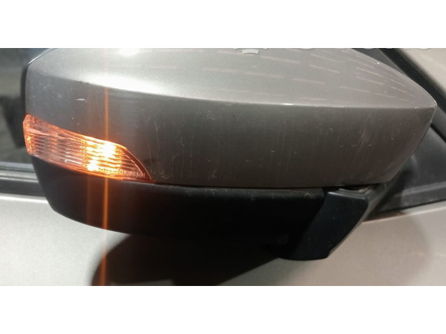 Зеркало электрическое Skoda Fabia Mk3 (NJ) 2015 - 2021 года