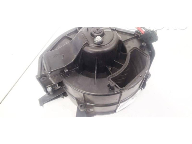 Вентилятор печки       Audi A6 S6 C6 4F