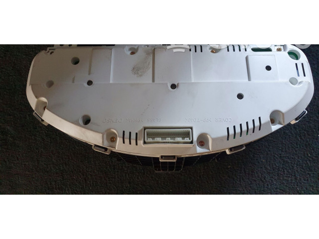 Панель приборов Mitsubishi Grandis