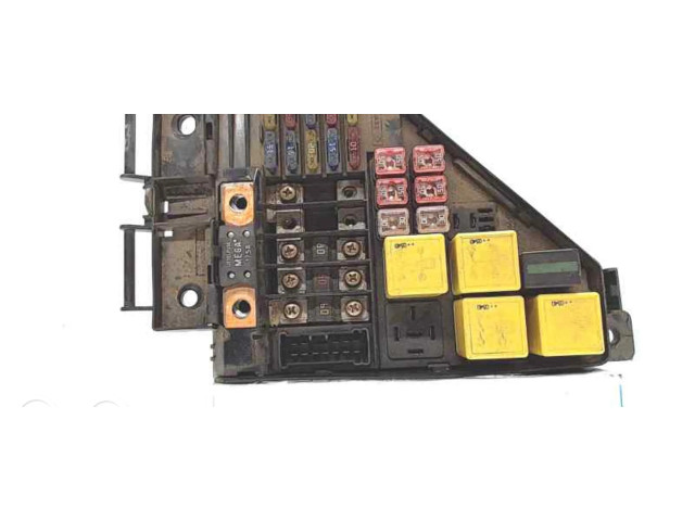 Блок предохранителей YQE103210, 16K4F   Rover 214 - 216 - 220    