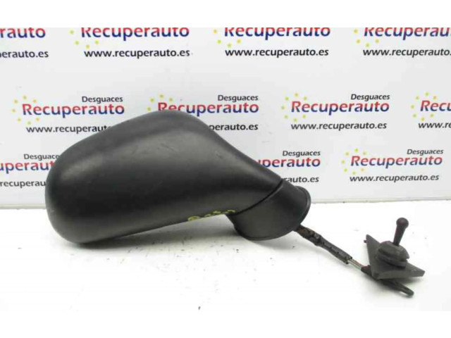 Зеркало электрическое Mitsubishi Carisma 2000 - 2004 года