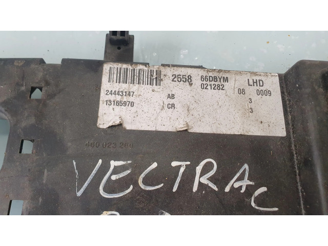 Блок предохранителей 24443147, 13165970 Opel Vectra C