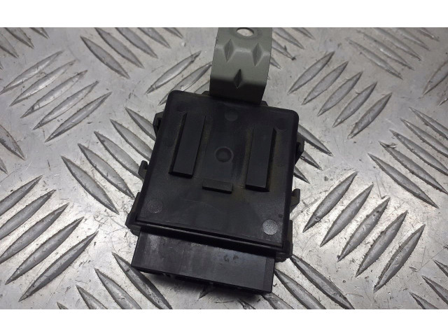 Steuergerät Wegfahrsperre 88205SA000   Subaru Forester SG