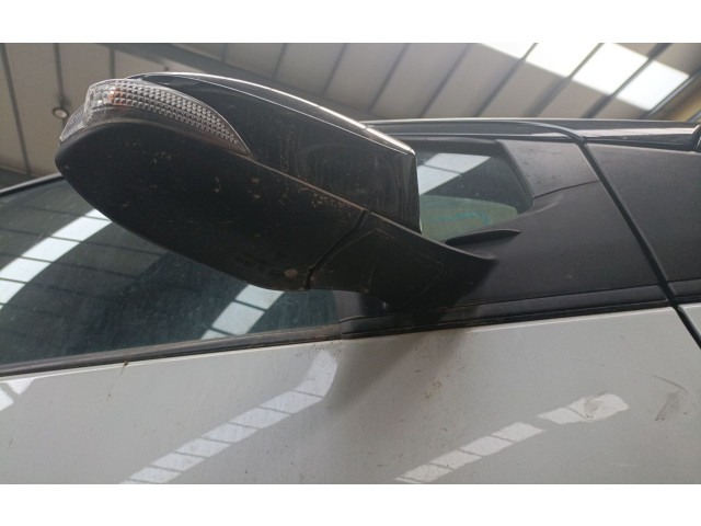 Zpětné zrcátko Toyota Yaris 2016