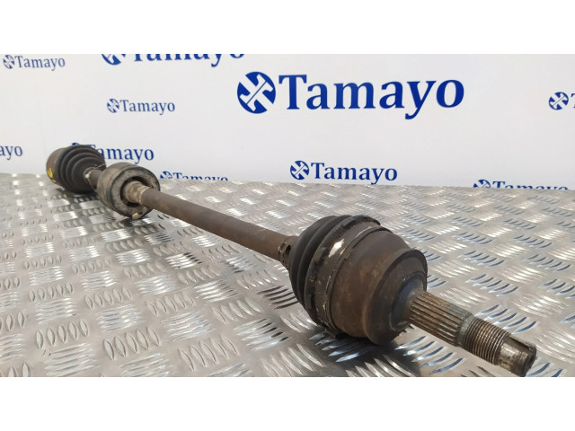 Передняя полуось