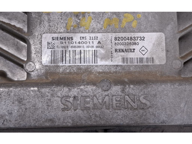 Блок управления двигателя 8200483732 Dacia Logan I