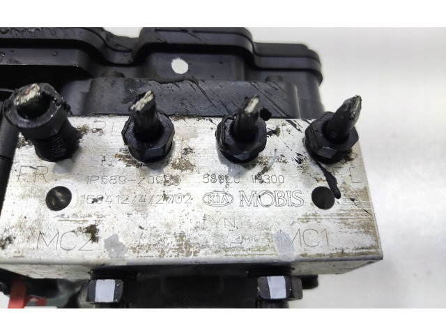 Блок АБС 58920-1P300   KIA  Venga   -  года