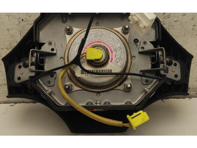 Подушка безопасности водителя Daihatsu Trevis